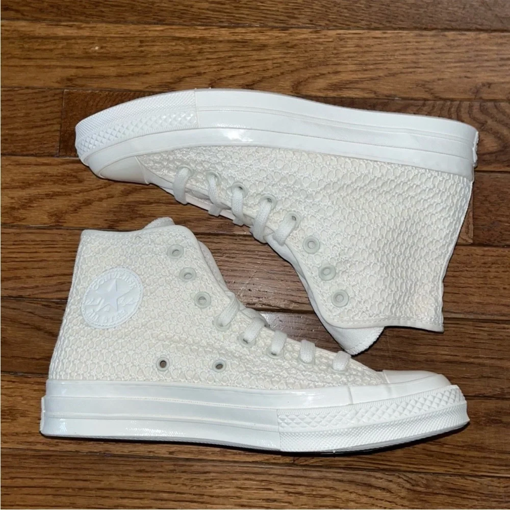 NEW Converse Chuck Taylor All Star 70 High Top
Platform Sneakers - Picture 11 of 15